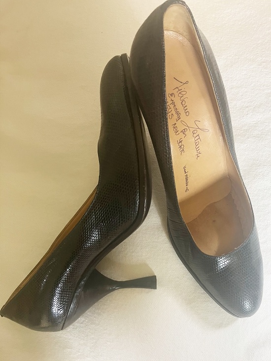 Made for Barney’s Shoes - Heels Snake Stamped Leather Gorgeous 3" heel, made in Italy for Barney’s 40
